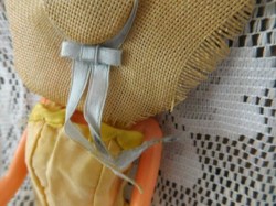 SUBURBAN SHOPPER HAT C